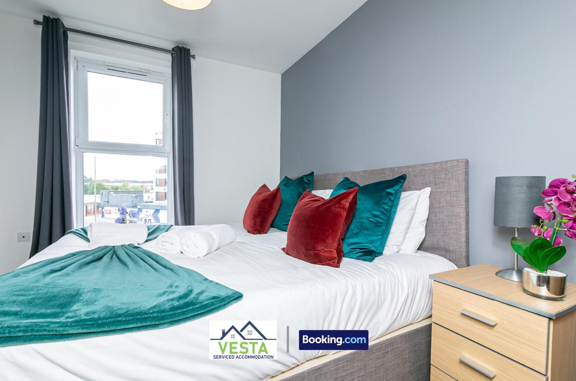 Two Bedrooms Apartment By Vesta Serviced Accommodation & Short Lets Hatfield With Free Wifi Dış mekan fotoğraf