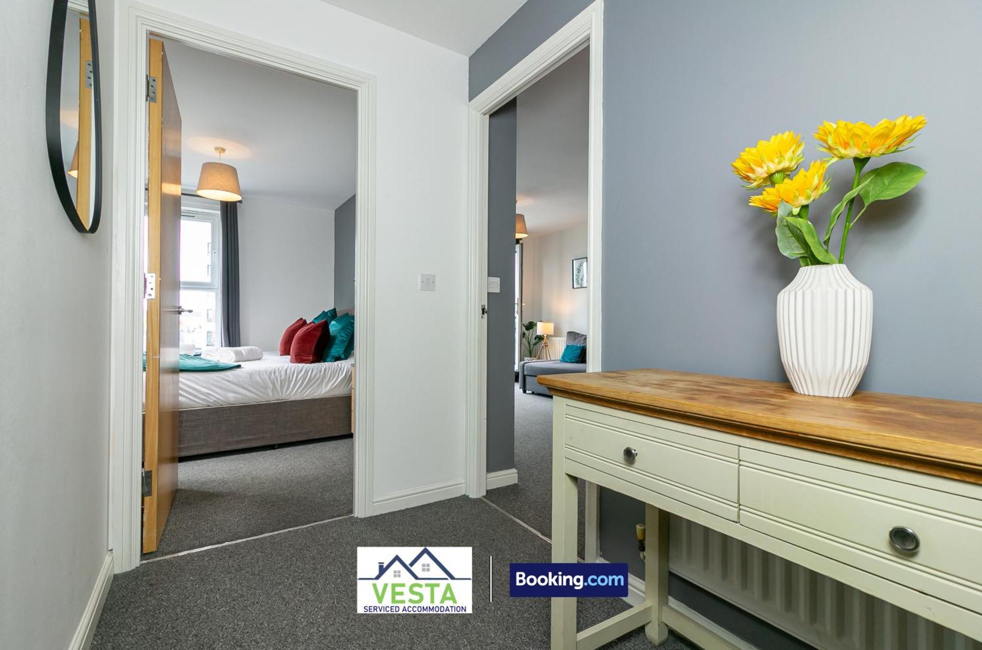 Two Bedrooms Apartment By Vesta Serviced Accommodation & Short Lets Hatfield With Free Wifi Dış mekan fotoğraf
