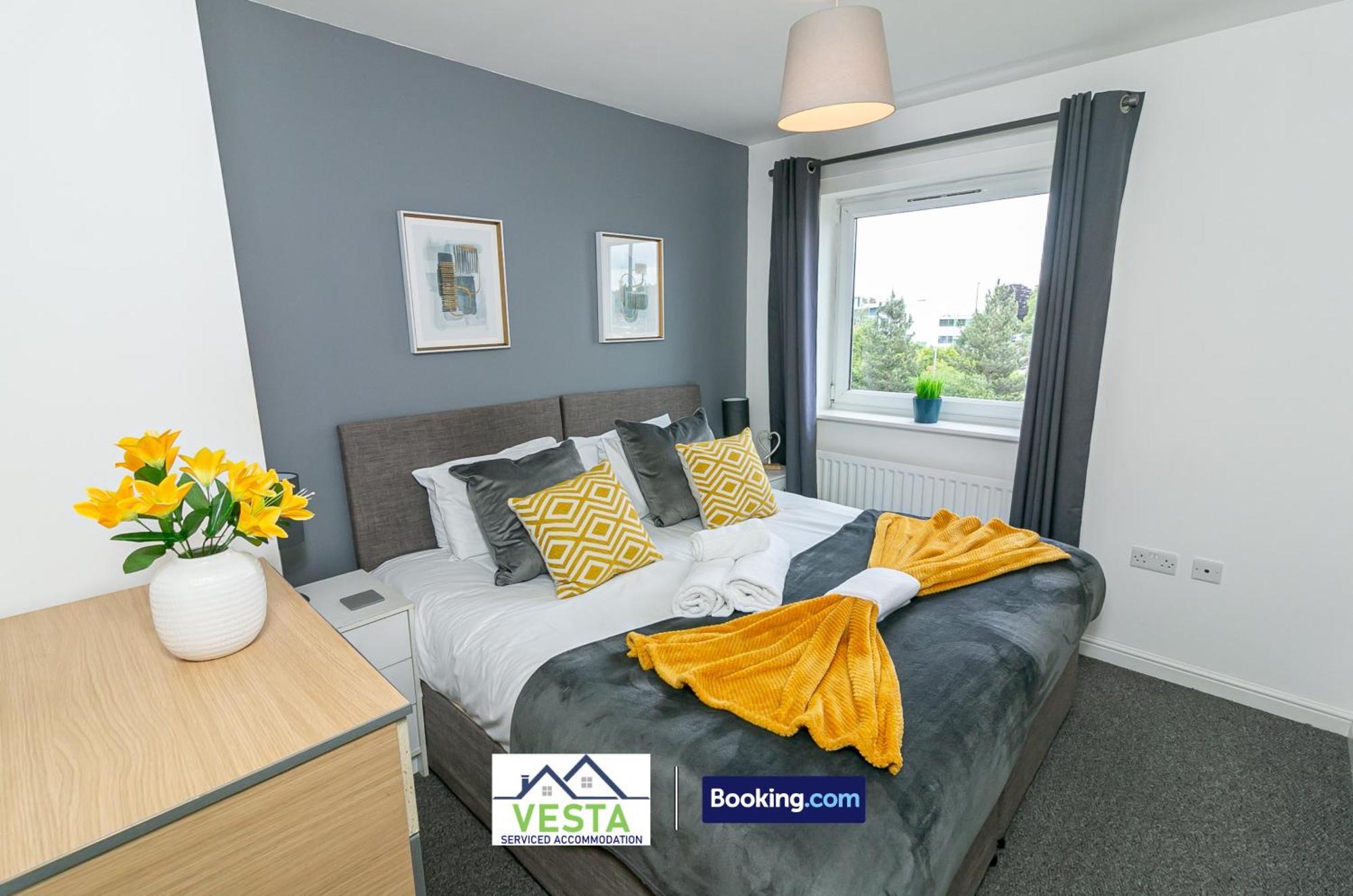 Two Bedrooms Apartment By Vesta Serviced Accommodation & Short Lets Hatfield With Free Wifi Dış mekan fotoğraf
